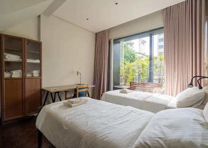 Amorn House Yenakart Sathorn 5 Stars Location Bangkok